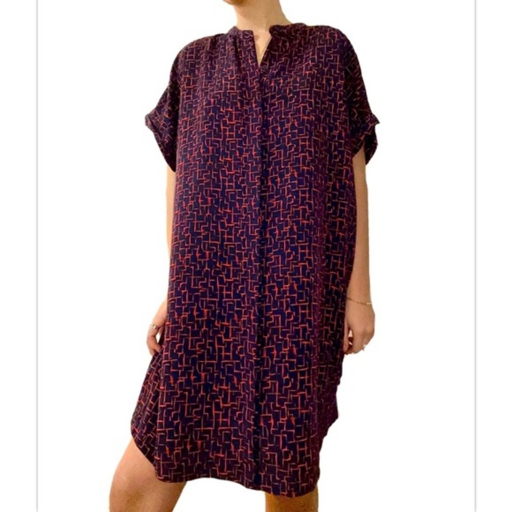 Navy and Red Prologue Tunic Dress Short Cap Sleeve Abstract M